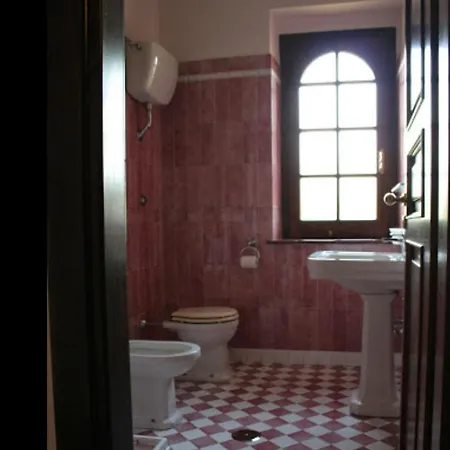 فندق مبيت وإفطار Amalia Srls 3*