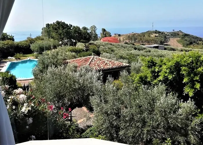 Amalia Srls לינה וארוחת בוקר 3*